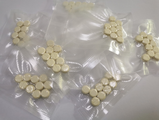 Θεραπεία FIP γάτας: Οροφική χορήγηση GS-441524 Remdesivir Intermediate